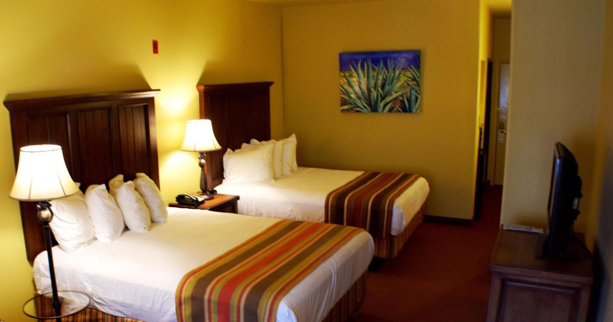 Best Western San Isidro Inn Ларедо Екстер'єр фото